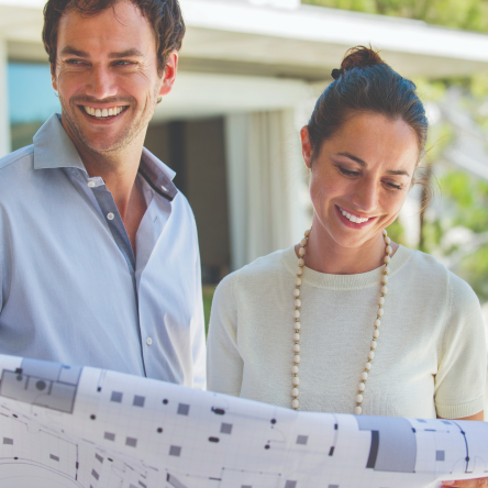 Smiling couple who are happy about their low-cost, tax-deferred investment in a Protective Variable Annuity Investors Series contract.